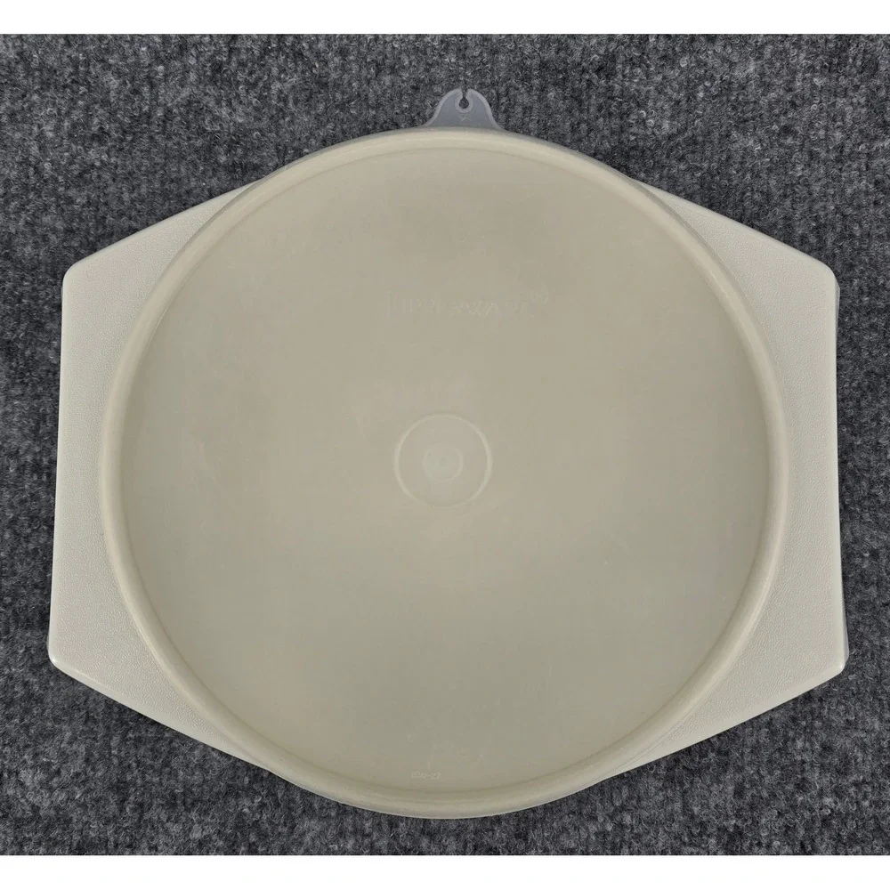 Vtg 70s Tupperware Tortilla Keeper Server 785 Almond Round w/Lid 9